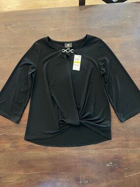 JM Collection Black Twist Front Blouse - Size Medium